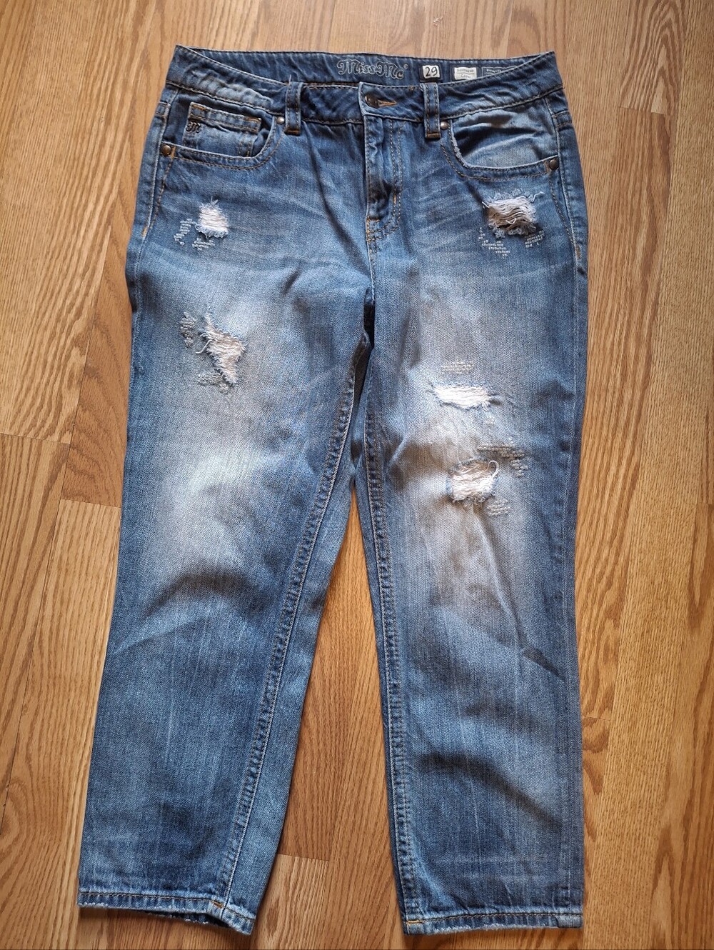 Miss Me Women's Denim Boyfriend Capri Jeans
